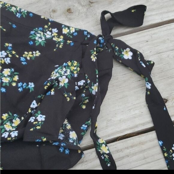 NEW 16 BANANA REPUBLIC RUFFLE WRAP BLACK BLUE GREEN flower Floral Mini Skirt NWT - Picture 7 of 12